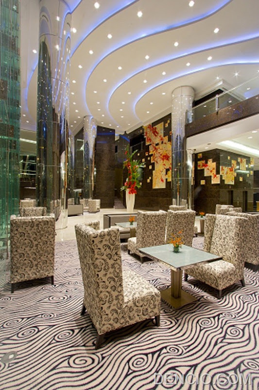 Lobby at Acacia 9